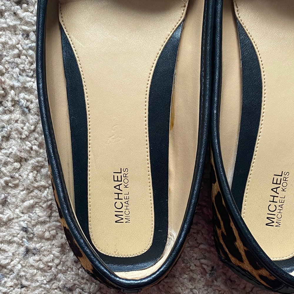 Michael Kors Animal Print Flats with Gold Accent - Picture 4 of 14